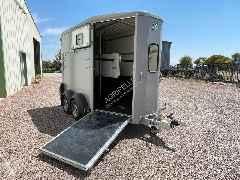 مقطورة Ifor Williams  HB506