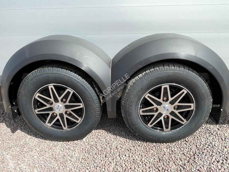 Remolque Ifor Williams  HBX511
