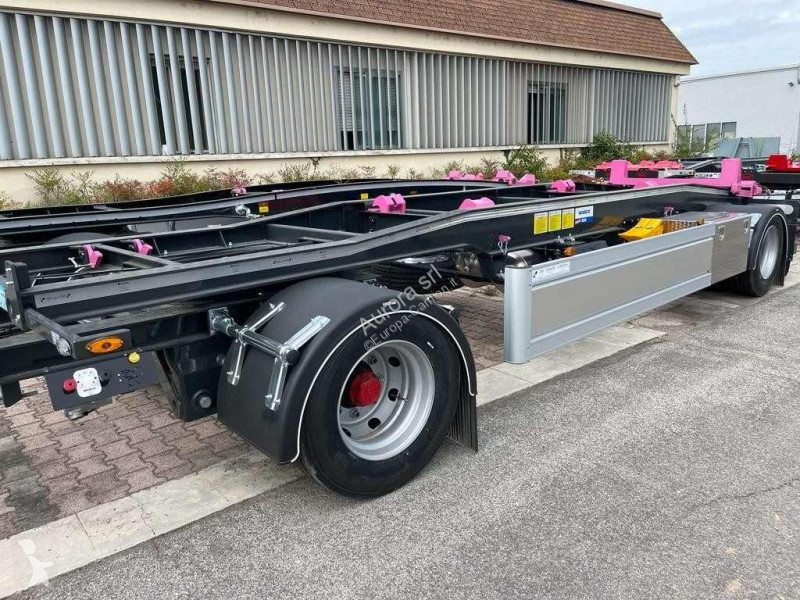 مقطورة  CBS NUOVO SCARRABILE