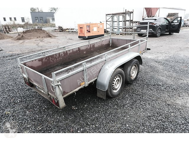 Saris SA2000A trailer