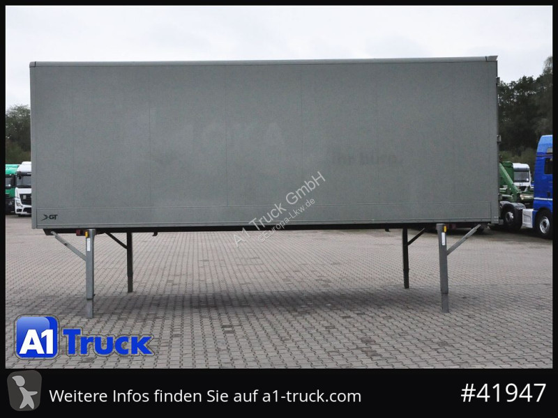 7,45, Möbelkoffer, Lichtband, Filzwände,...