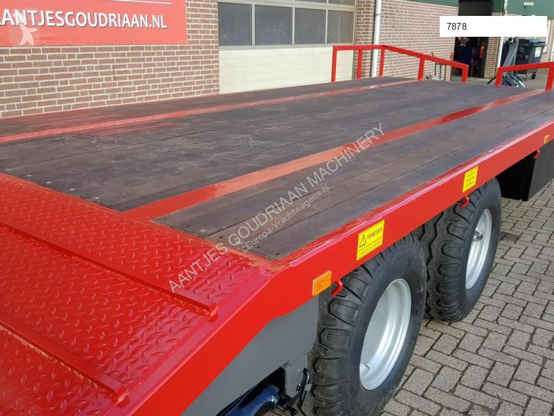 Aanhanger  AGM Oprijwagen