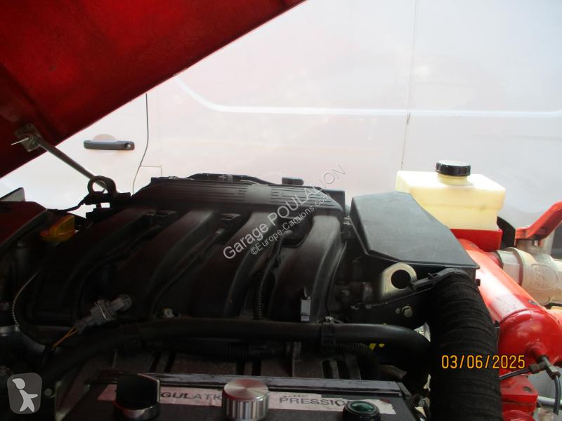 آلة لمواقع البناء  303 HEURES MOTO POMPE