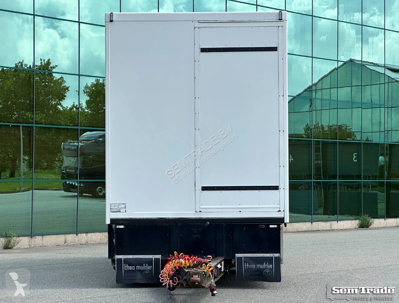 Reboque  2 AXLE        KEES MULDER ISOLATED BOX...