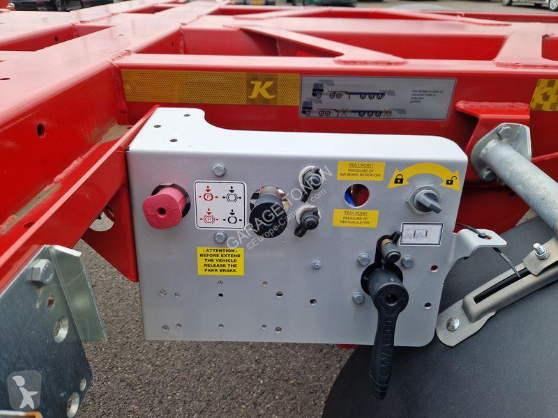 Semitrailer Kässbohrer  PORTE CONTAINERS...