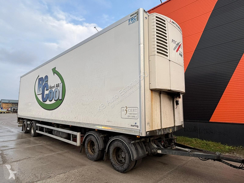 مقطورة  WH4-38-125CFM SAF AXLES
