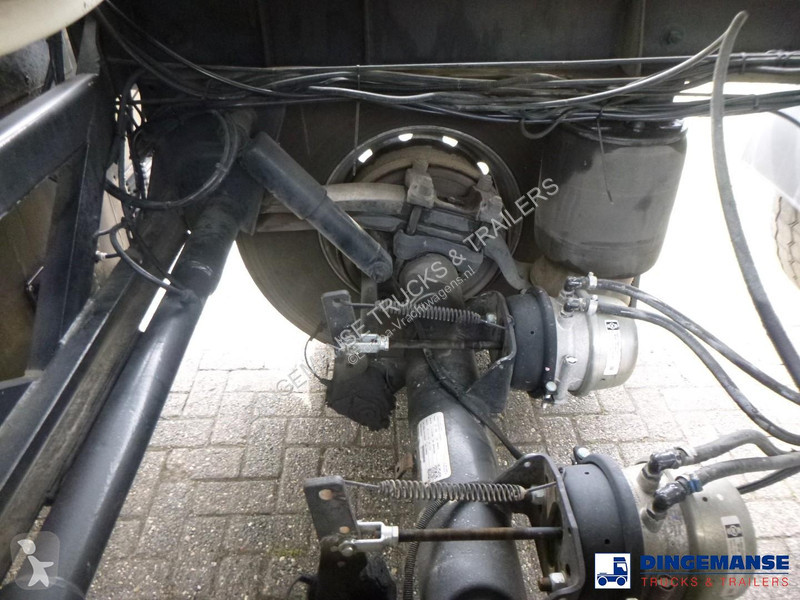 مقطورة  Gas tank steel 60 m3 / 1 comp + pump
