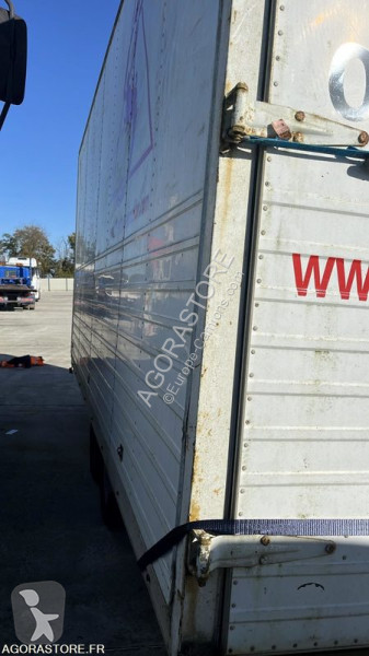 Camion  REMORQUE