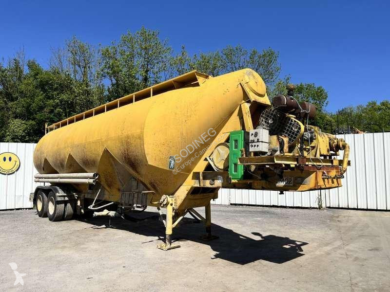 Semirimorchio Fruehauf  A CHAUX 2 ESSIEUX