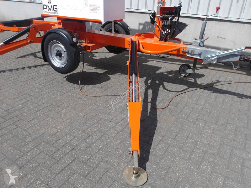 مقطورة Niftylift 120TAC