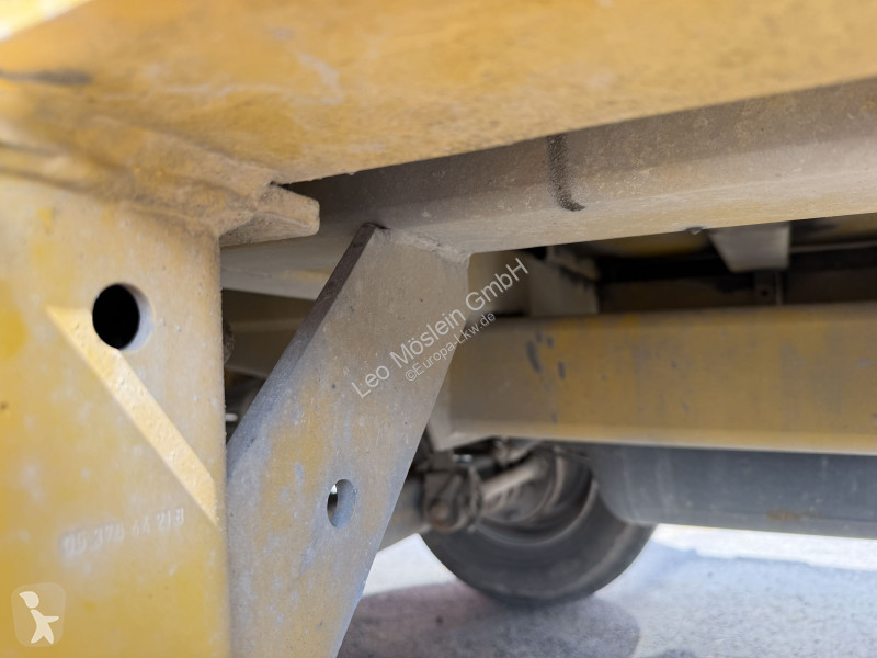 مقطورة Hüffermann HTM 13.40L  14 t Tandem-...