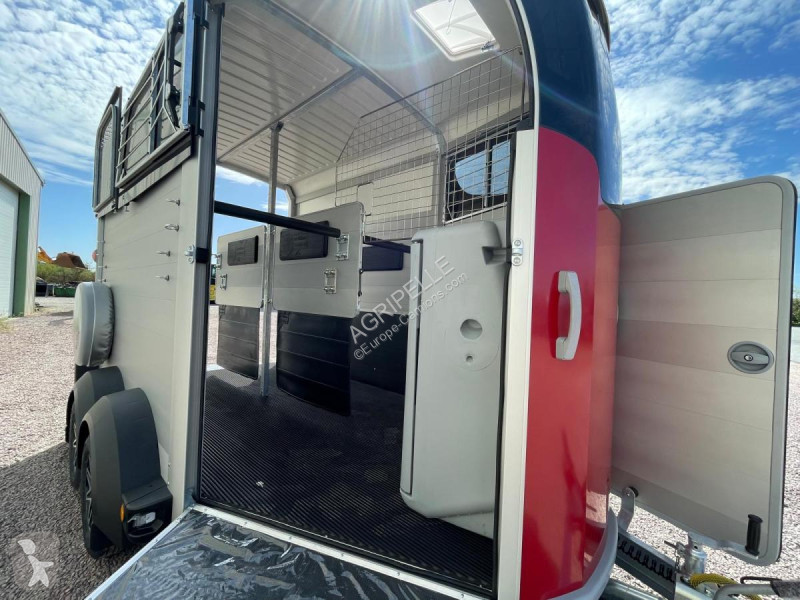 Remolque Ifor Williams  HBX511