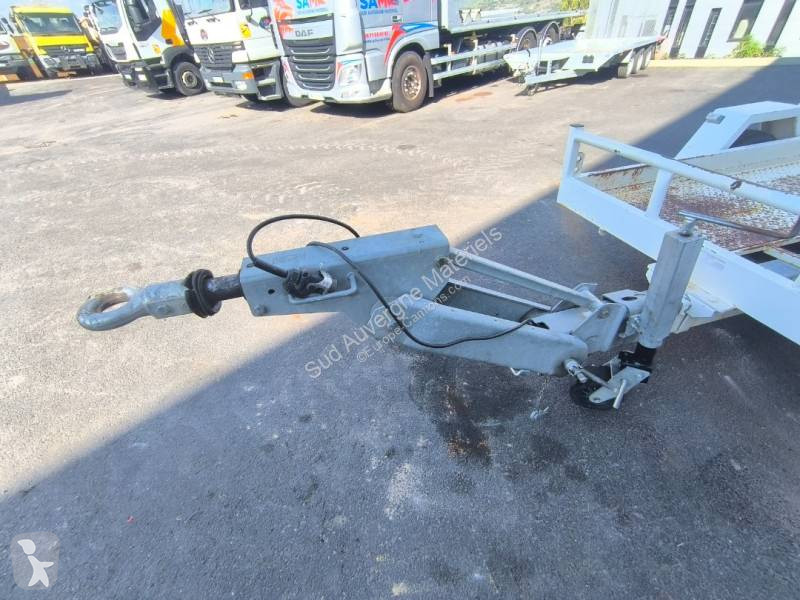 Moiroud Porte engins 3.5T 2 essieux trailer