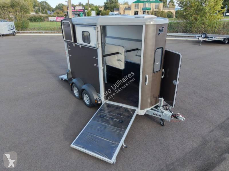 Ifor Williams HB506 trailer