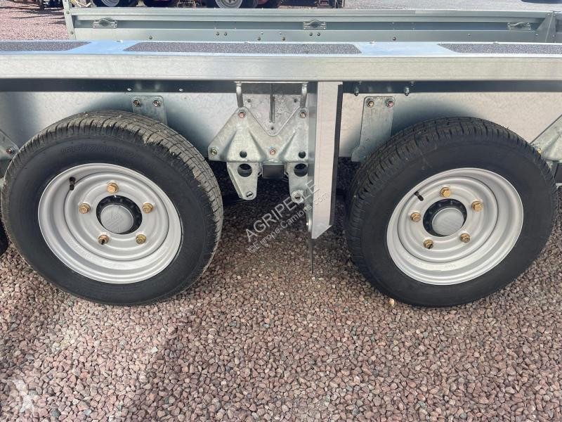 Превоз на строителна техника Ifor Williams GX 106