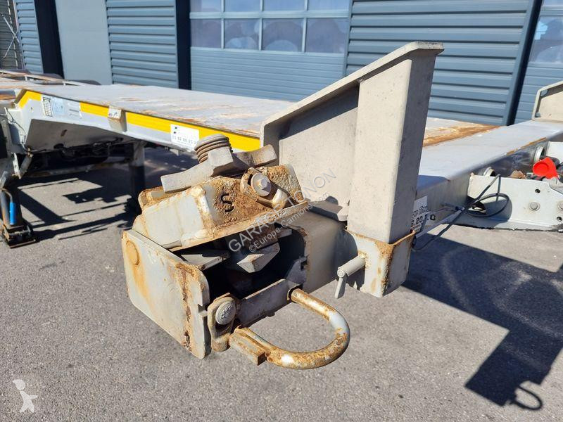 Semitrailer Lecitrailer  PORTE CONTAINERS 2017