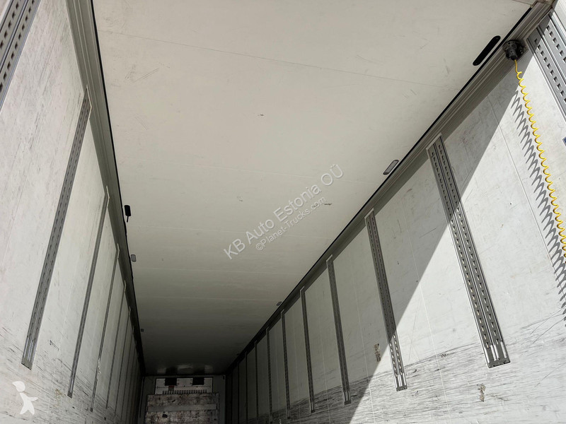 مقطورة Schmitz Cargobull SCBS3B CARRIER Vector...
