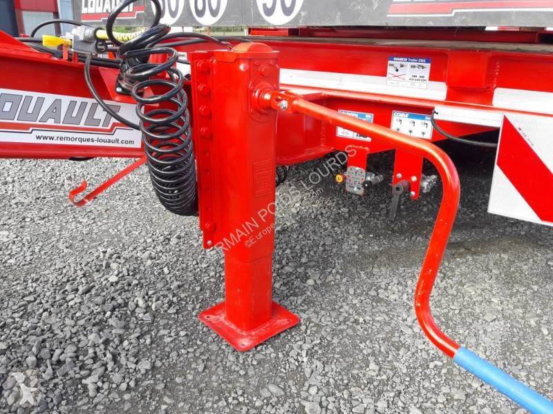 Remorque Louault Porte engin 3 essieux centraux