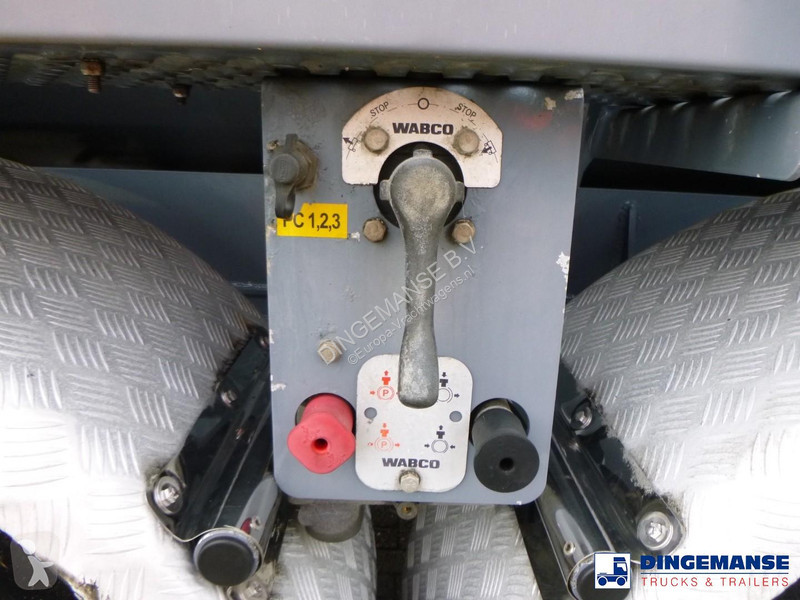 Anhænger LAG Fuel tank alu 44.4 m3 / 6 comp + pump