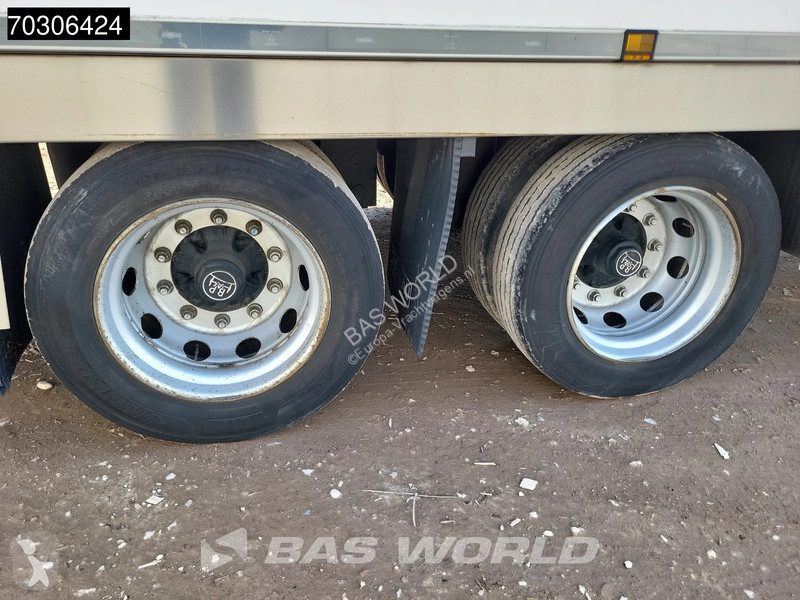 مقطورة Chereau CRD3 3 axles