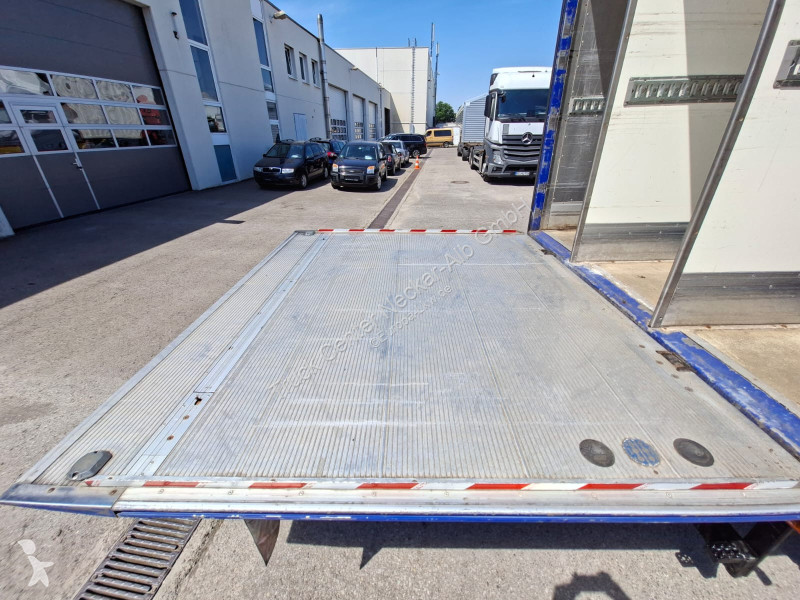 مقطورة Ackermann   2 Achs Tandem Koffer...