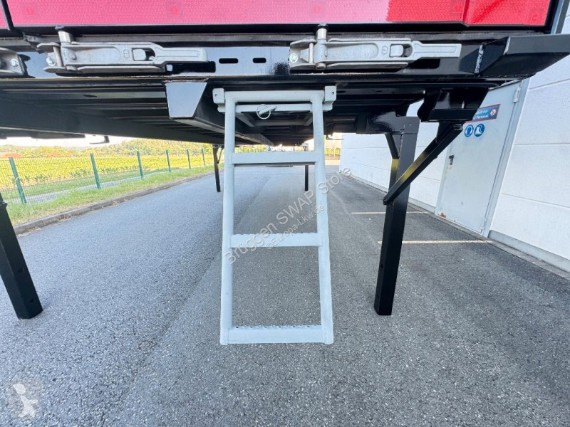 Aanhanger Krone Heck hohe Portaltüren