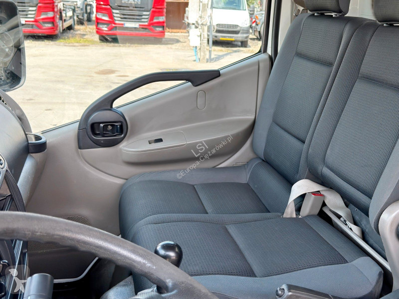 مقطورة Nissan NT 400 35.12 * KIPPER 3,10m *...
