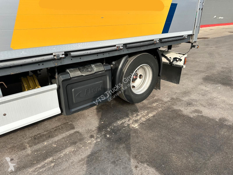 مقطورة Fliegl ZPS  180 Glaspritsche  m....