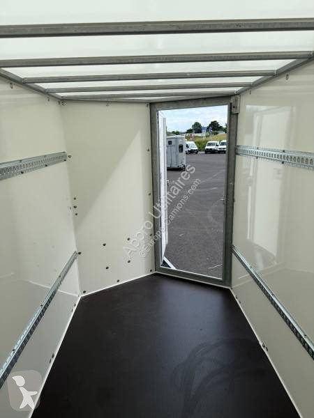 Ifor Williams BV105 trailer