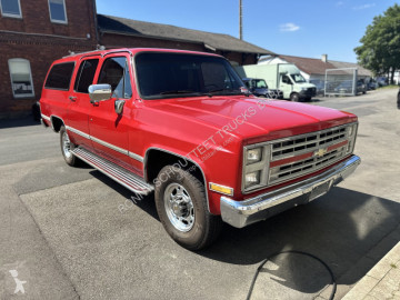 Chevrolet Chevrolet Suburban 2500 4X2 454 Big Block - 9 Sitzer Chevrolet Suburban 2500 4X2 454 Big Block - 9 Sitzer