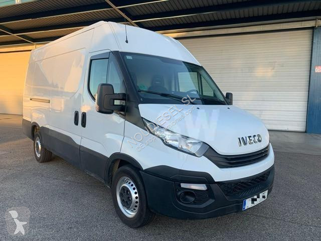 Furgoneta Iveco 35S16