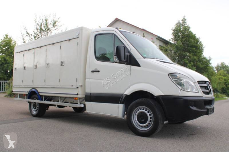 Véhicule utilitaire Mercedes