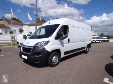 Fourgon utilitaire Peugeot