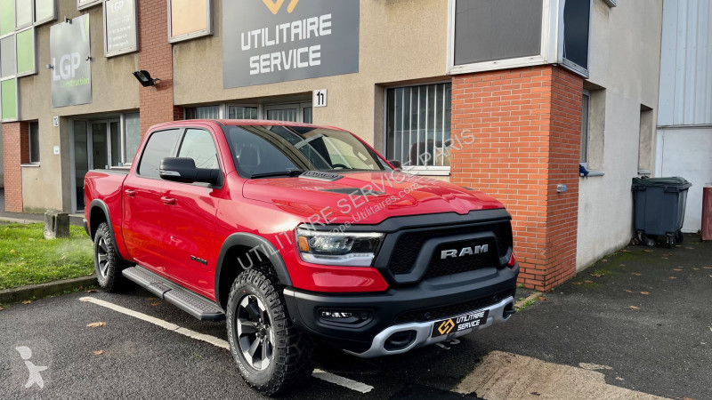 Véhicule utilitaire Dodge 1500 5.7 V8 REBEL...