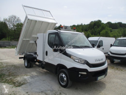 Utilitaire benne Iveco