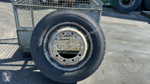 Goodyear 295/60R22.5 KMAX D