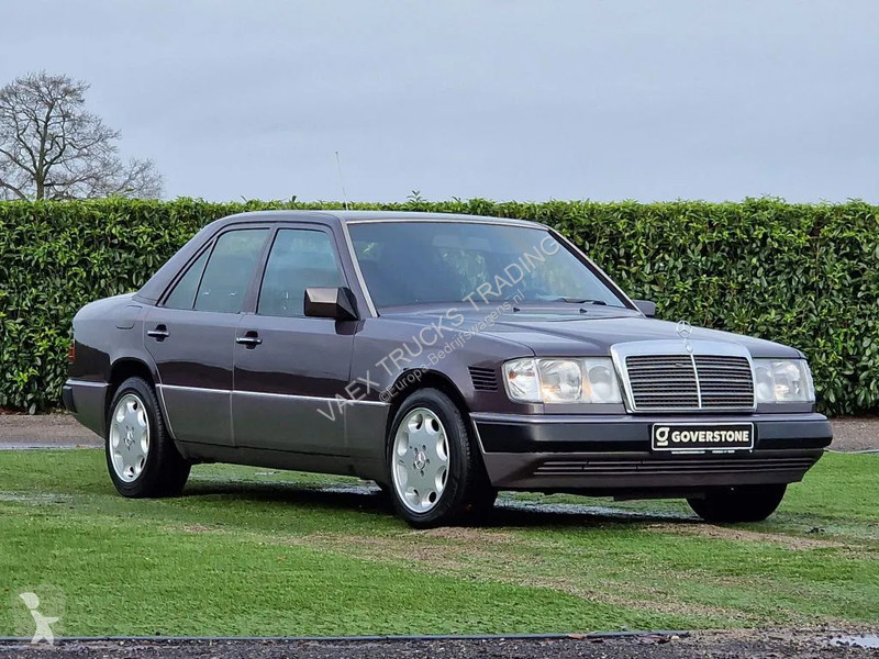 Véhicule utilitaire Mercedes 300D Turbo - Top...