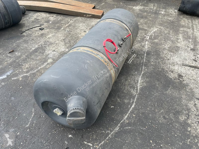 Varevogn KUNSTSTOF BRANDSTOFTANK 240 LTR...