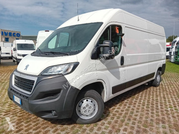 Caja cerrada Peugeot