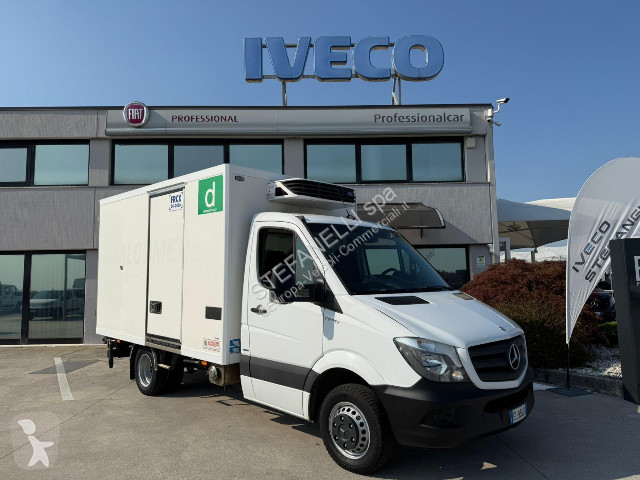 Véhicule utilitaire Mercedes SPRINTER 418 ATP