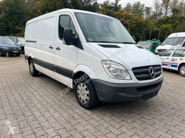 Caja cerrada Mercedes