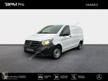 Fourgon moyen Mercedes