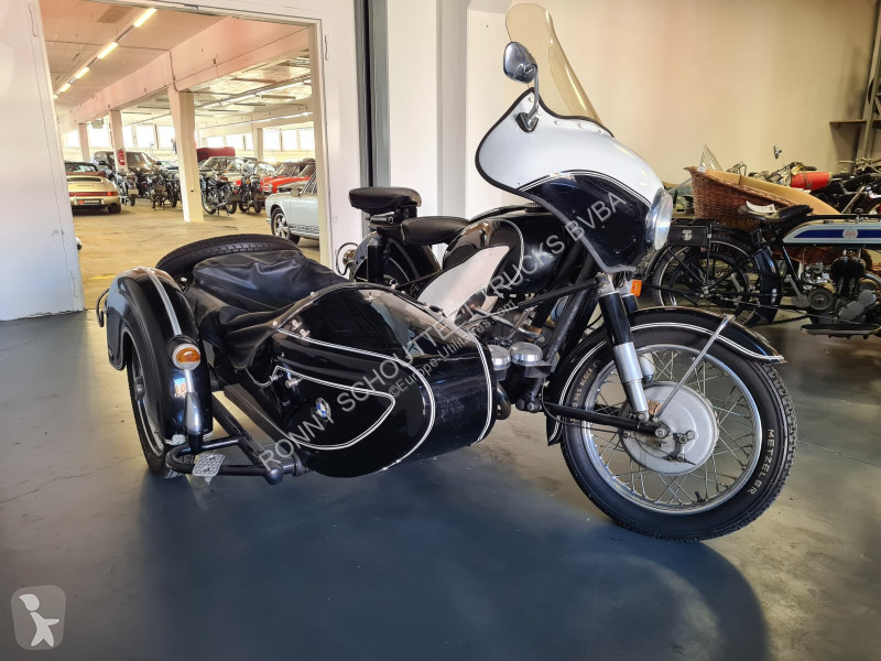 Véhicule utilitaire BMW R 60 mit Beiwagen -...