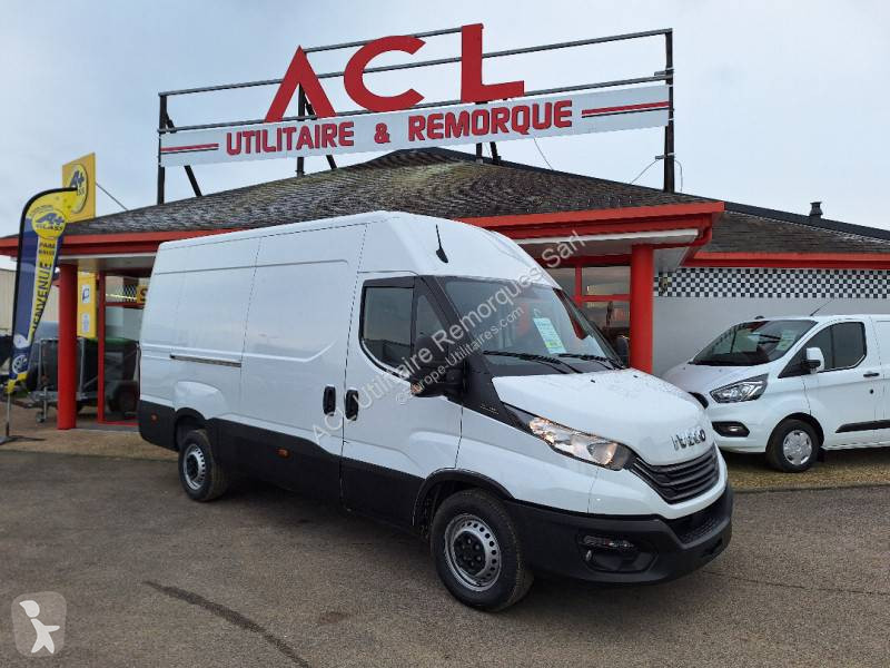 Furgoneta Iveco