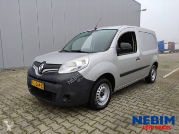 Caja cerrada Renault