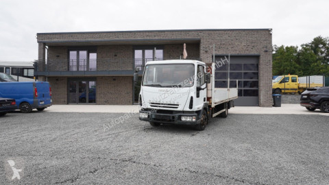 Caja abierta Iveco
