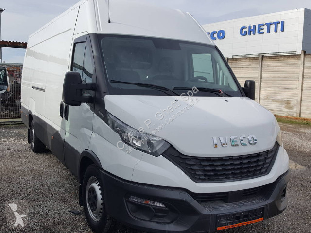 Veicolo commerciale Iveco Daily 35S16
