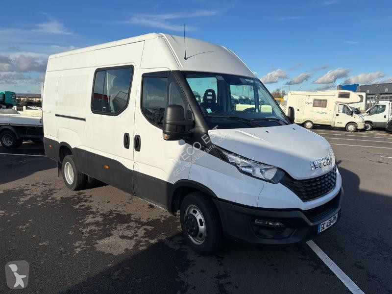 Véhicule utilitaire Iveco 35C Fg 35C14 V12-...