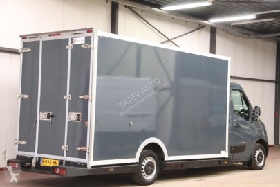 Caja cerrada Renault