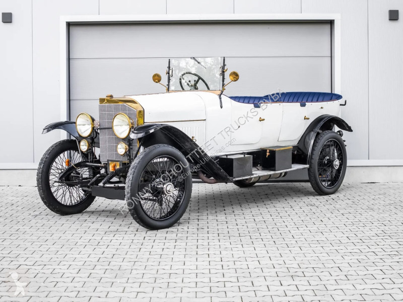 Véhicule utilitaire Mercedes Knight 16/45 HP...